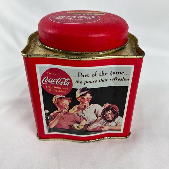 Vintage 1992 Coca Cola Small Tin container by The Tin Box Company of America - Picture 3 of 10